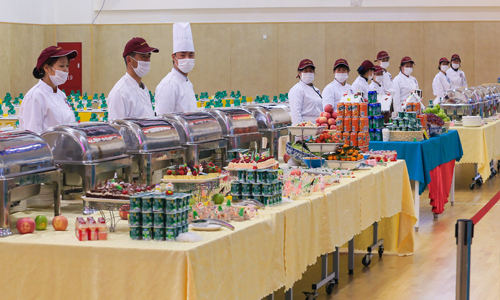 学校食堂