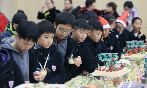 学生用餐