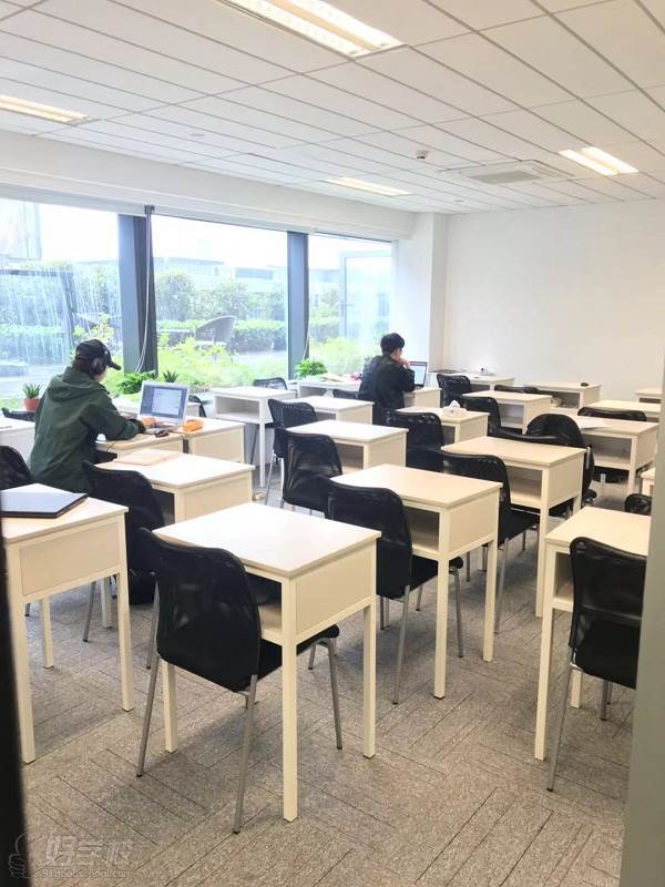 学校环境