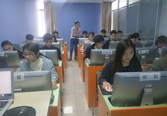 学习现场