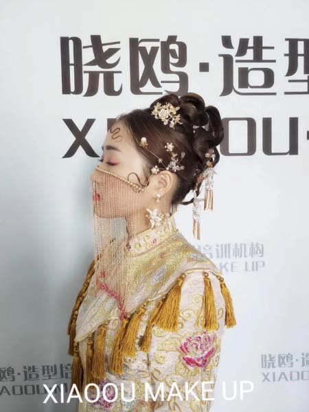 化妆造型四