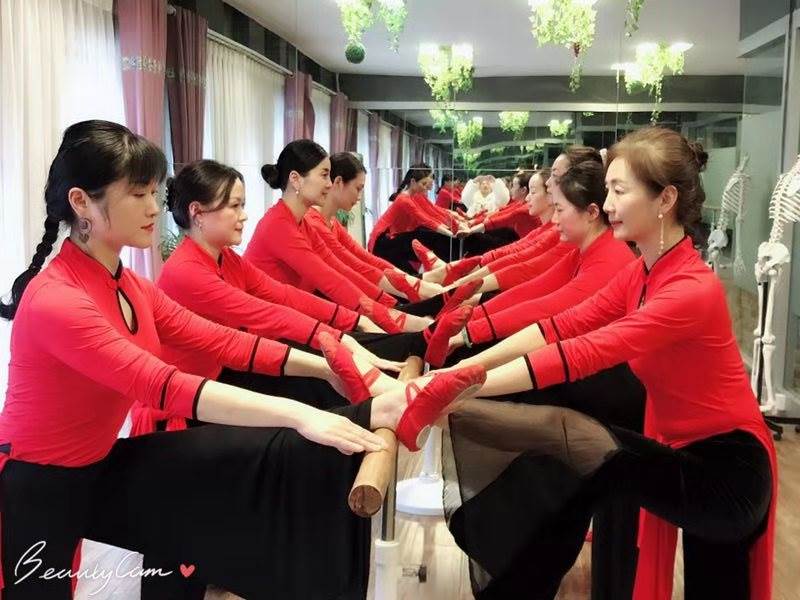 舞韵瑜伽练习