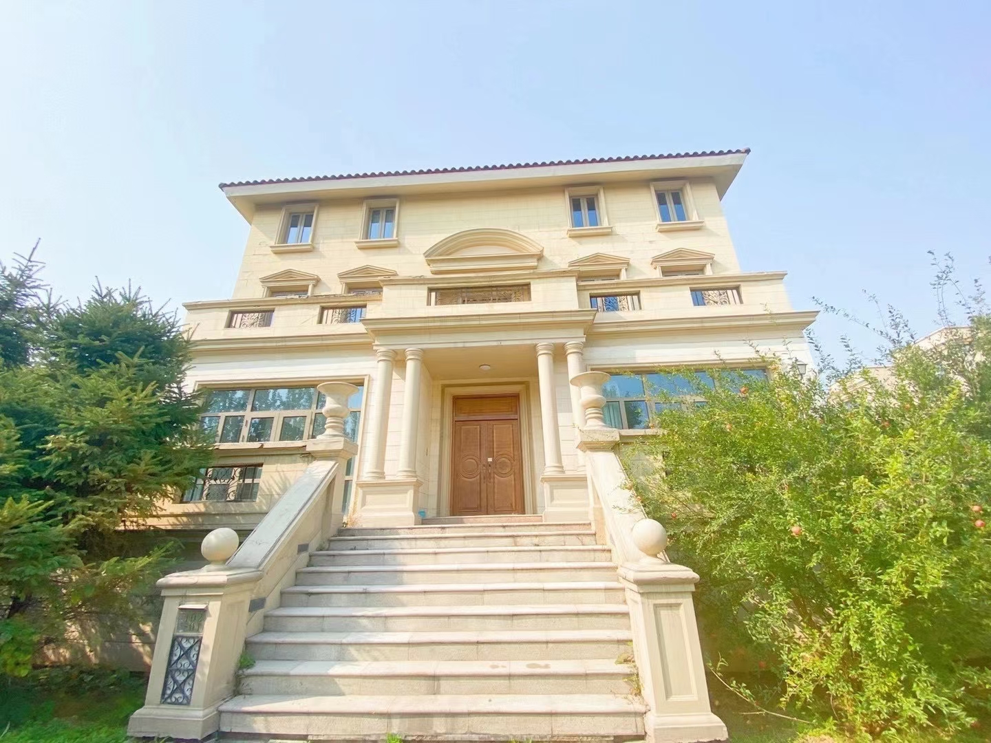 学校外观