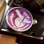 紫薯咖啡拉花作品