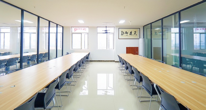 学校机房