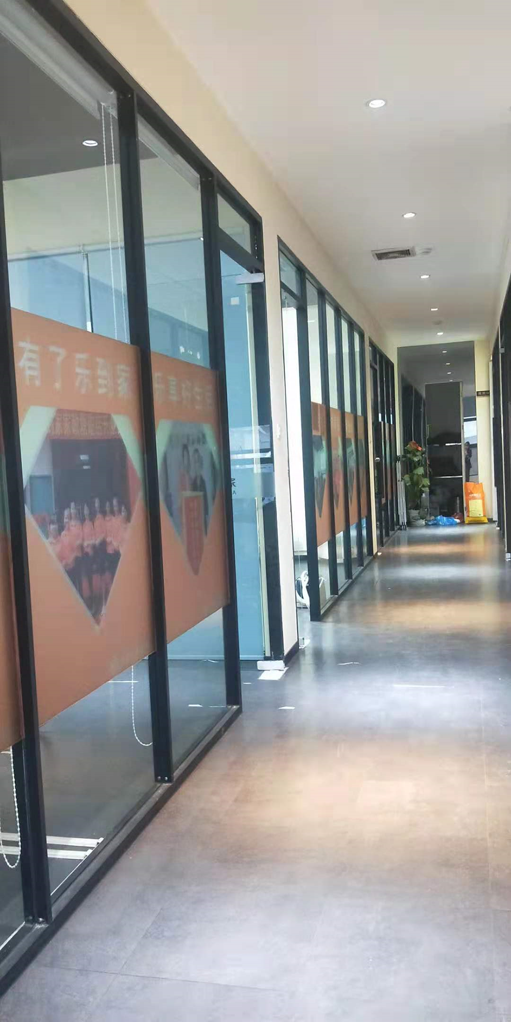学校走廊