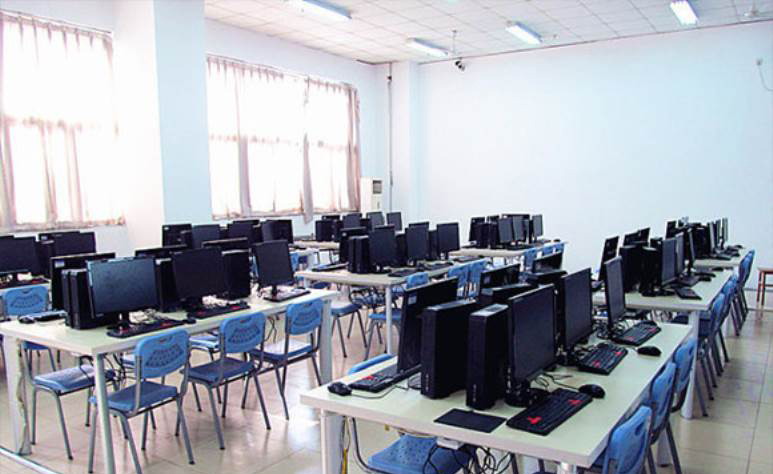 学校环境