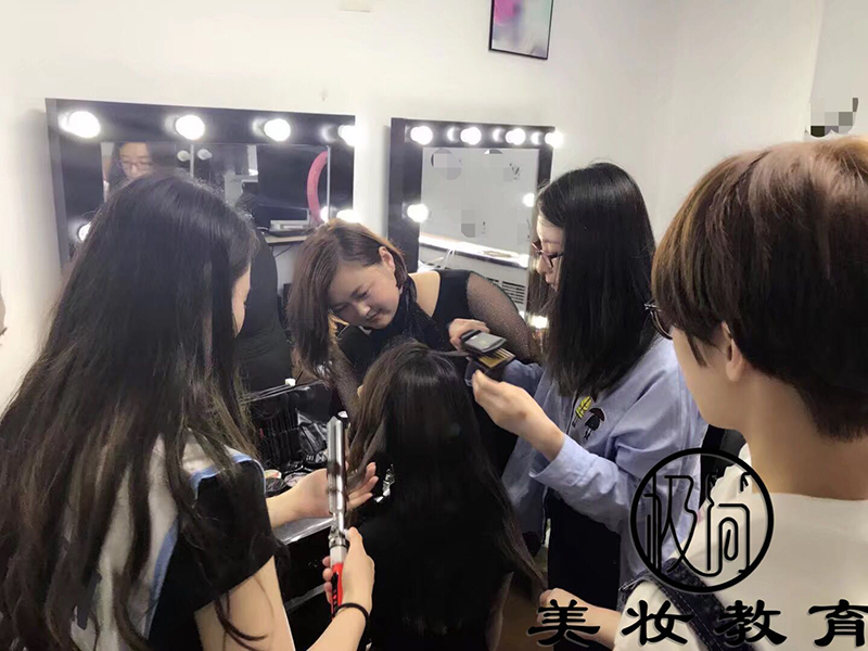 授课现场
