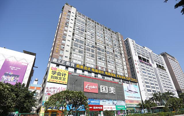学校外观