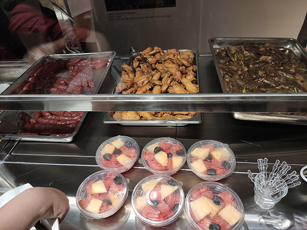 学校食堂伙食