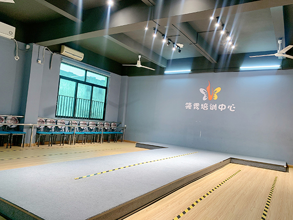 益创校区课室