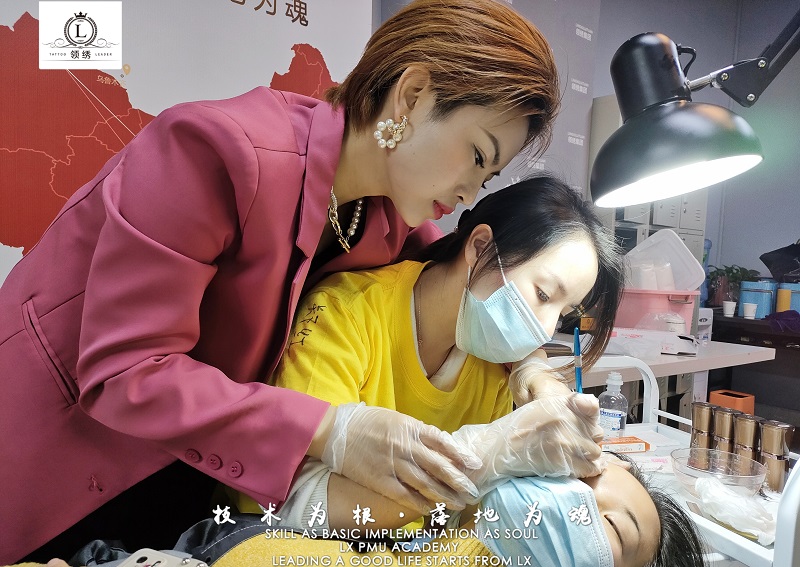 悉心指导