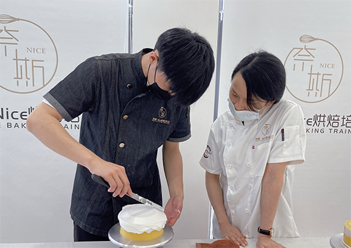 教师实操演示