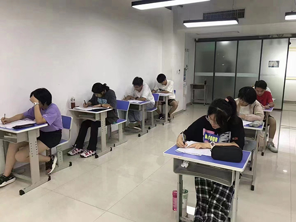 学习现场