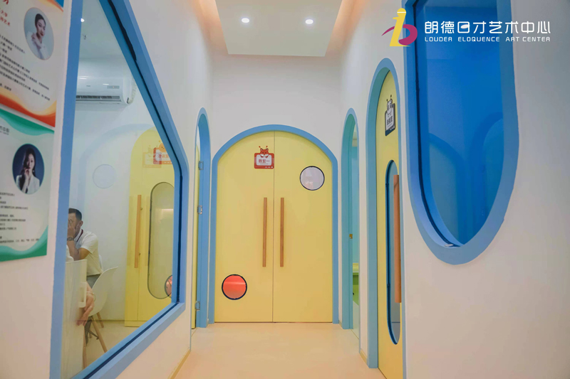 学校走廊
