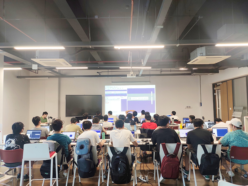 课堂理论学习