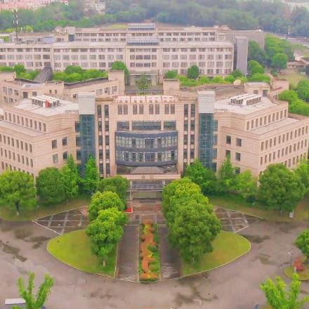 校区鸟瞰图
