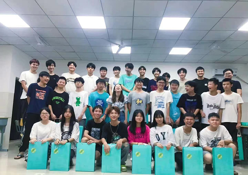 优秀学生