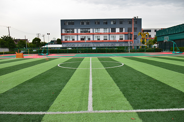 学校操场