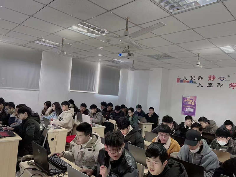 学习现场