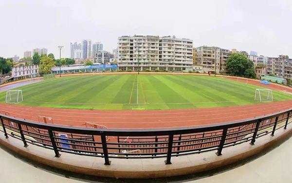 学校操场
