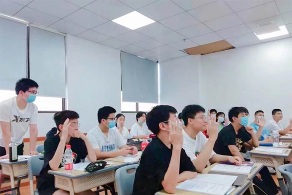 课堂提问