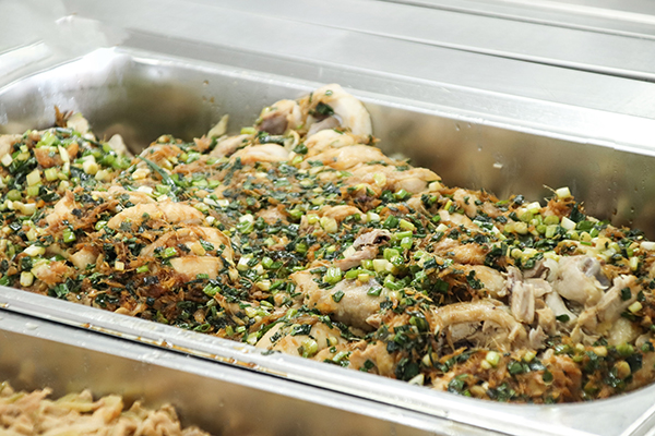 食堂吃饭